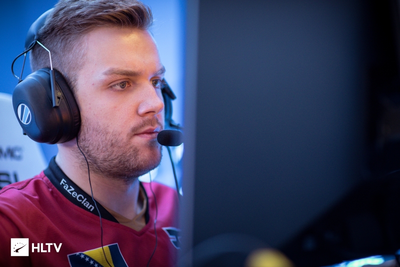 B8 在2025年布达佩斯Major第一阶段的StarLadder比赛日以一胜一负结束