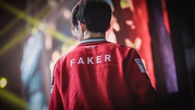T1官博：衷心祝贺T1.Faker 选手入选英雄联盟名人堂