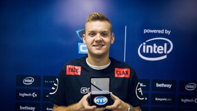 ESL FACEIT Group 和 Intel 继续他们的合作关系：IEM 将继续在 CS2 竞技场中举办